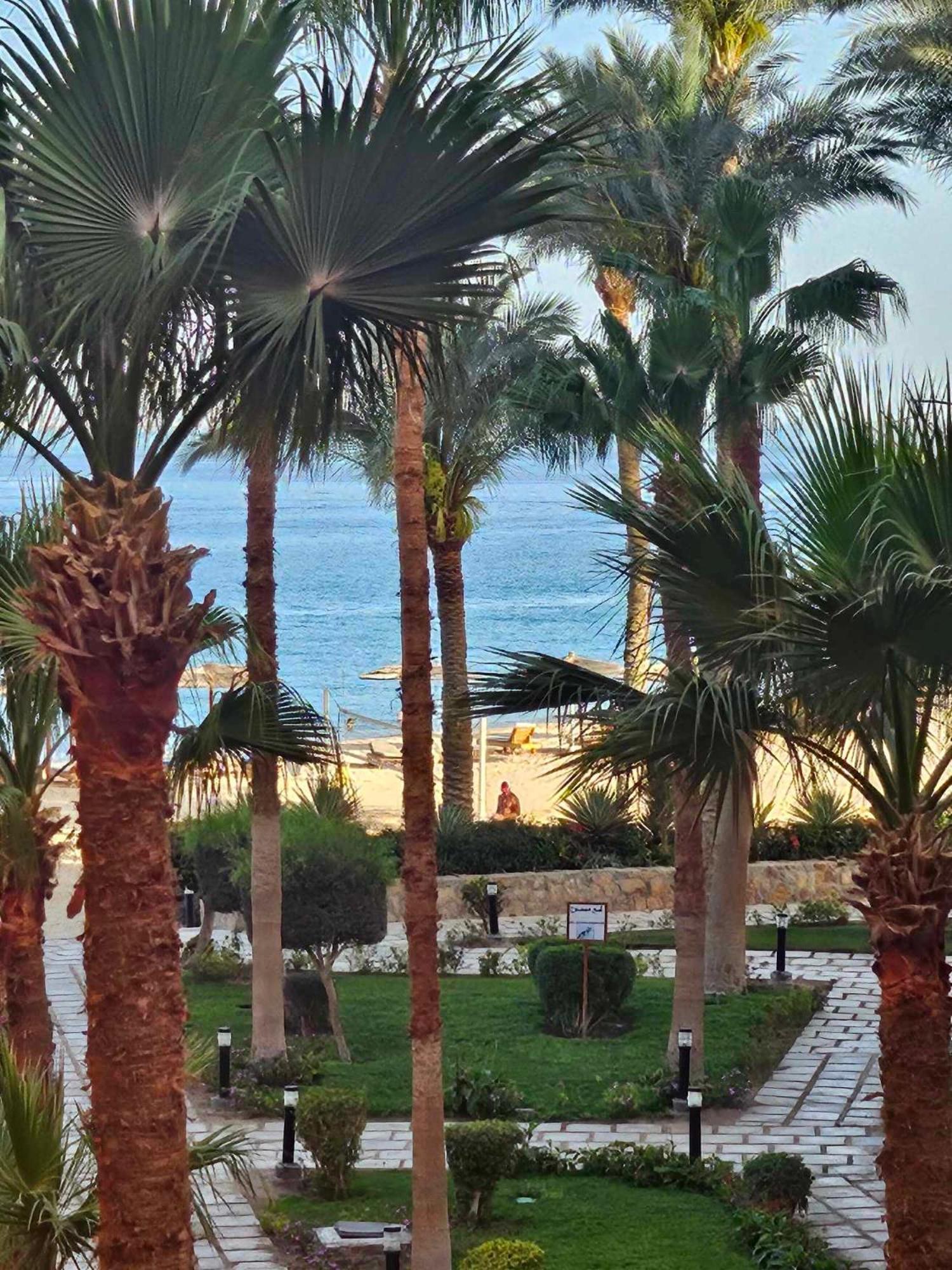 Esplanada Beach Apartment Hurghada Exterior photo